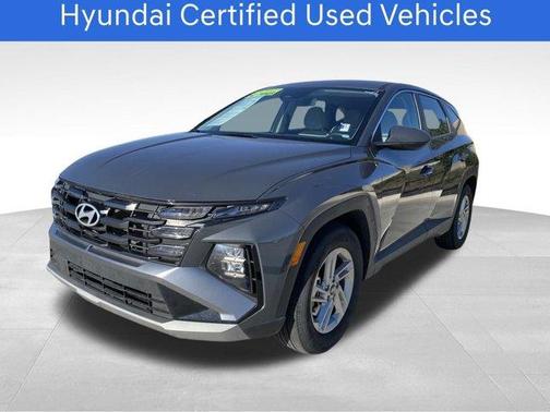 2025 Hyundai TUCSON SE