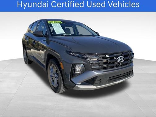 2025 Hyundai TUCSON SE