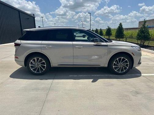 2023 Lincoln Corsair Grand Touring