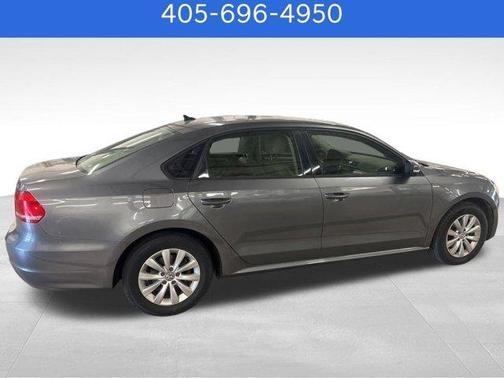 2015 Volkswagen Passat 1.8T Auto Wolfsburg Ed