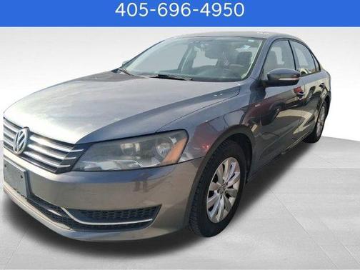 2015 Volkswagen Passat 1.8T Auto Wolfsburg Ed