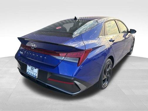 2026 Hyundai ELANTRA SEL