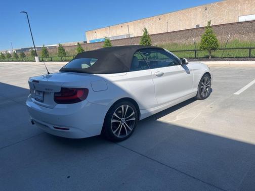 2017 BMW 230 i