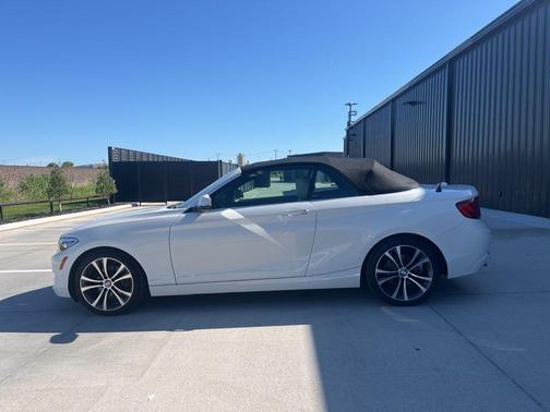 2017 BMW 230 i