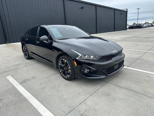 2024 Kia K5 GT-Line