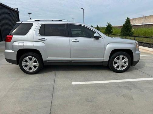 2017 GMC Terrain SLT