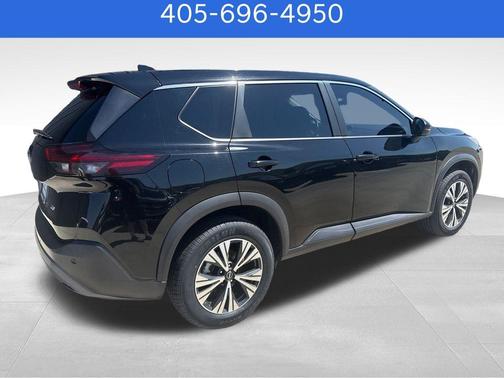 Black 2022 Nissan Rogue SV