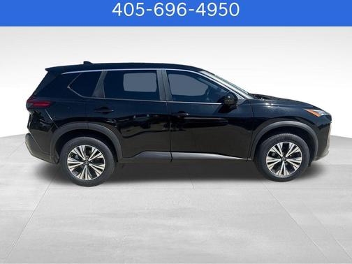 Black 2022 Nissan Rogue SV