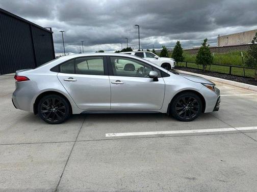 2023 Toyota Corolla Hybrid SE
