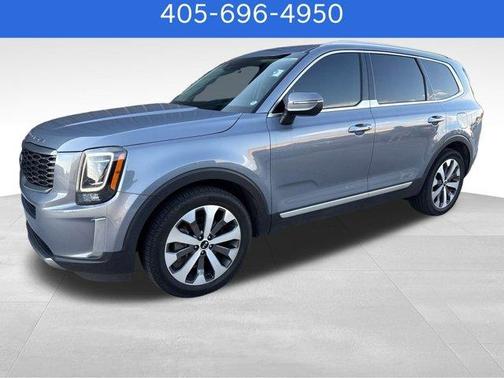 Everlasting Silver 2021 Kia Telluride S
