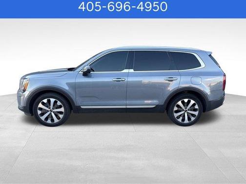 Everlasting Silver 2021 Kia Telluride S