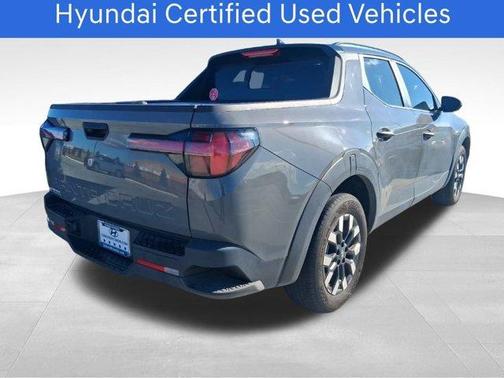 2025 Hyundai SANTA CRUZ SEL Activity