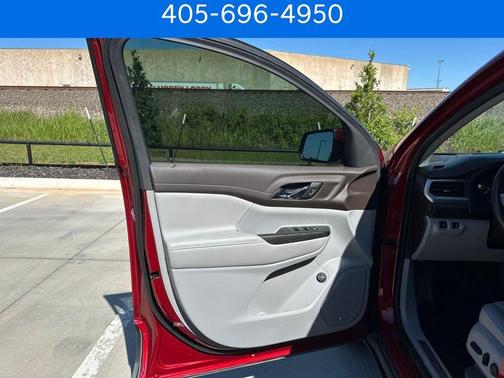 2021 GMC Acadia SLT