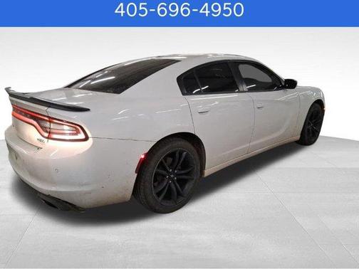 2018 Dodge Charger SXT