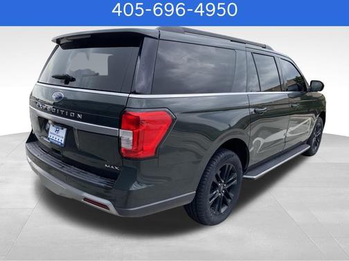 2022 Ford Expedition Max XLT