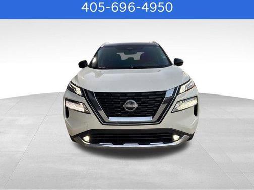 White / Black 2022 Nissan Rogue Platinum