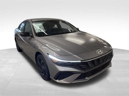 2026 Hyundai ELANTRA HEV SEL Sport