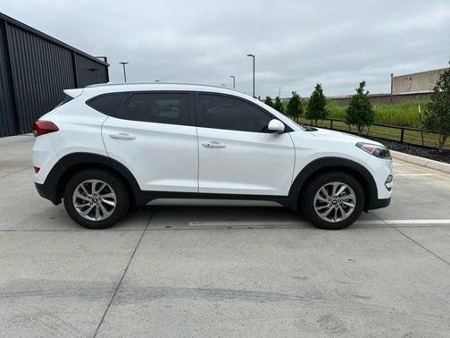 2018 Hyundai TUCSON SEL Plus