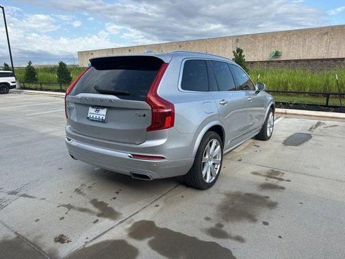 2019 Volvo XC90 T6 Inscription