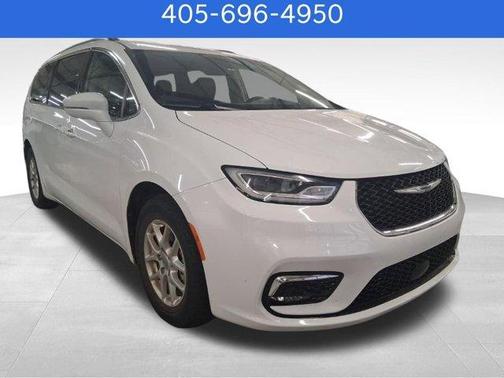 2022 Chrysler Pacifica Touring-L