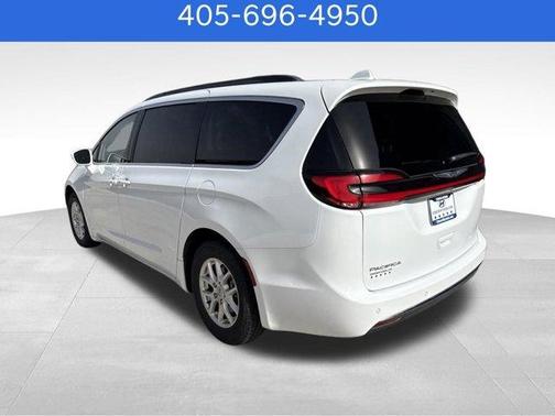 2022 Chrysler Pacifica Touring-L