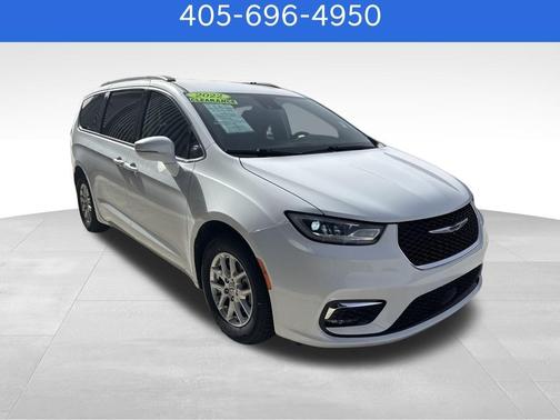 2022 Chrysler Pacifica Touring-L