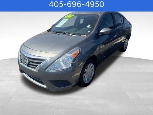 Gun Metallic 2019 Nissan Versa 1.6 SV