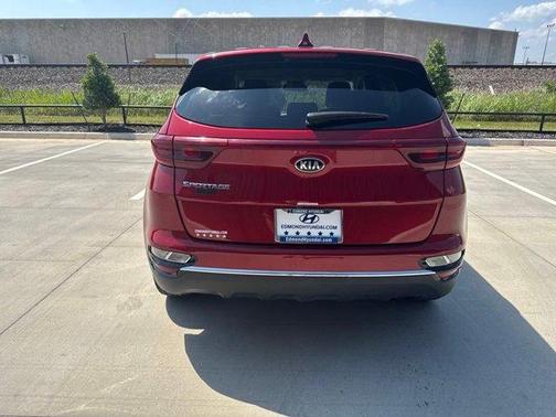2022 Kia Sportage LX