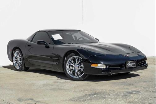 2004 Chevrolet Corvette Base