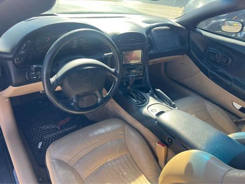 2004 Chevrolet Corvette Base