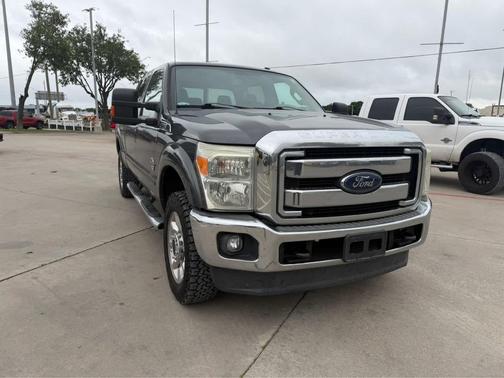 Magnetic Metallic 2015 Ford F-250 Lariat