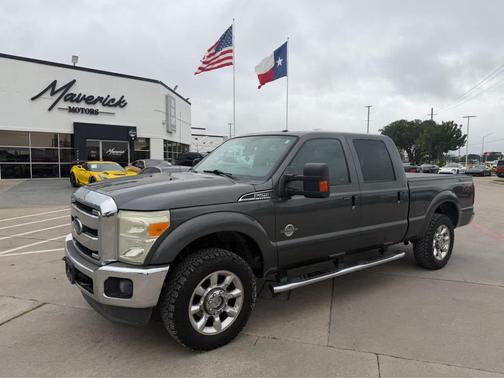 Magnetic Metallic 2015 Ford F-250 Lariat
