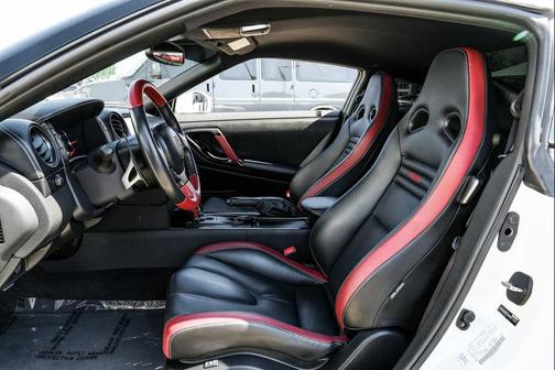 2014 Nissan GT-R Black Edition