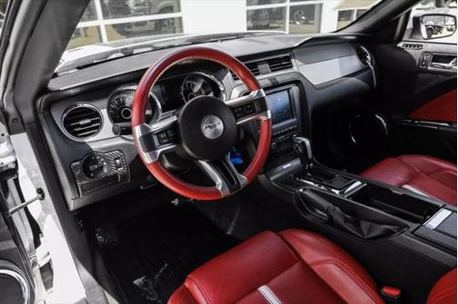 2013 Ford Mustang GT Premium