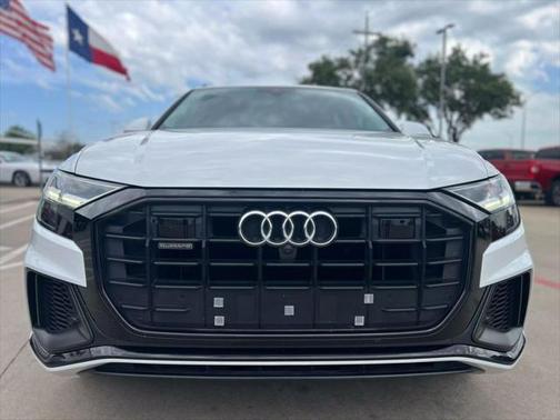 2020 Audi Q8 55 Premium Plus