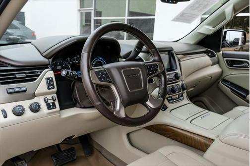 2020 GMC Yukon XL Denali