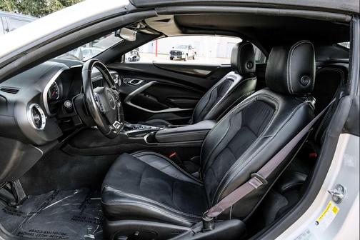 2017 Chevrolet Camaro 1LT