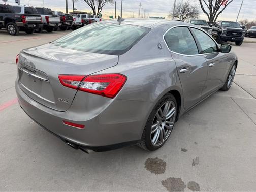 2015 Maserati Ghibli Base