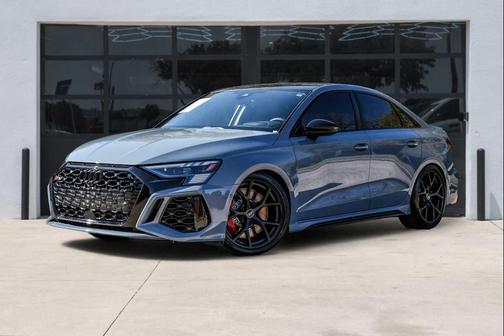 2022 Audi RS 3 TFSI quattro S tronic