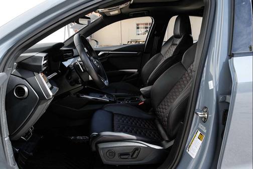 2024 Audi RS 3 TFSI quattro S tronic