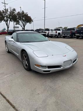 2000 Chevrolet Corvette Base