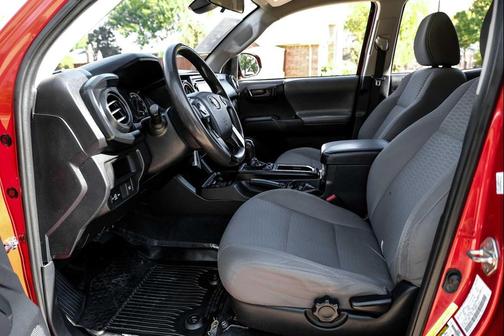 2018 Toyota Tacoma SR