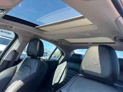 2018 Alfa Romeo Giulia Ti Sport