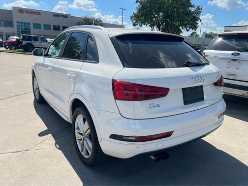 2017 Audi Q3 2.0T Premium