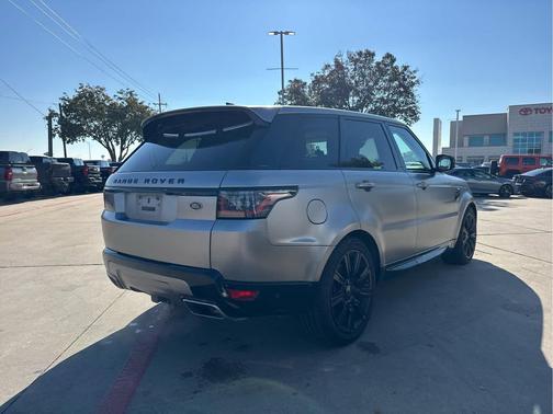 2021 Land Rover Range Rover Sport HSE Silver Edition