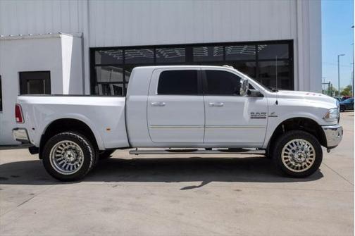 2016 RAM 3500 Laramie