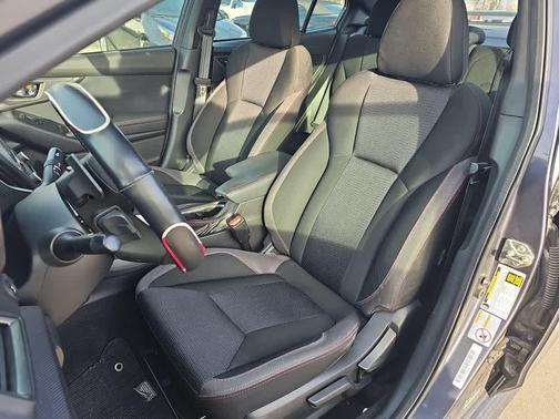 2017 Subaru Impreza 2.0i Sport