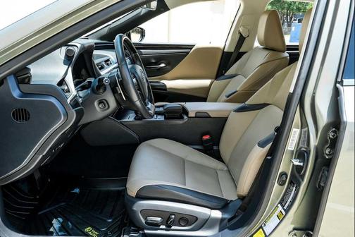 Sunlit Green 2020 Lexus ES 350 Base