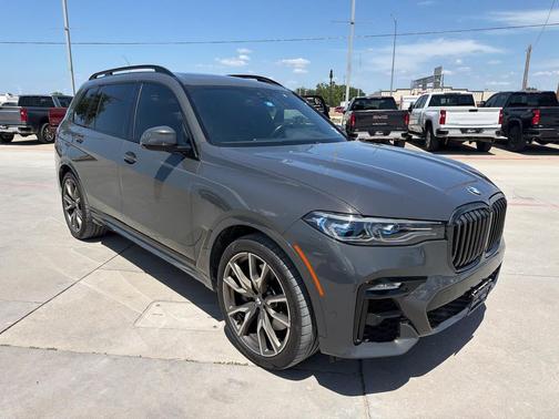 Dravit Grey Metallic 2022 BMW X7 M50i