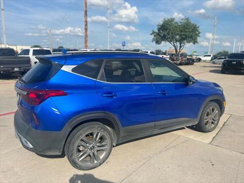 2022 Kia Seltos S